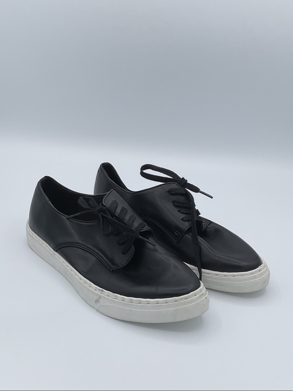 Soda Black Leather Derby-Style Sneakers with White Sole